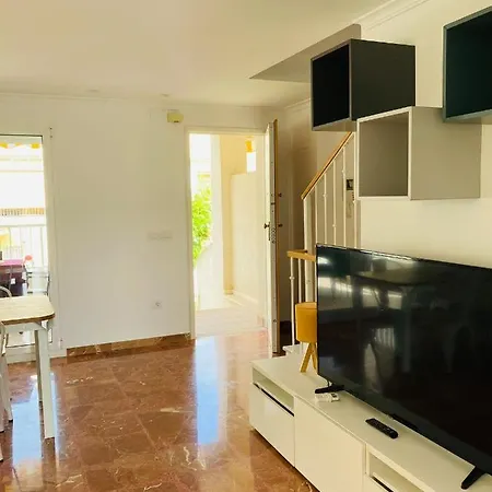 Holiday home Magnifico Adosado En La Playa De Gandia